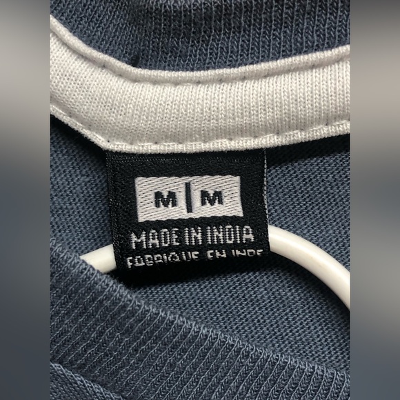 NWT lightweight designed men’s Tee-shirt - Picture 5 of 7